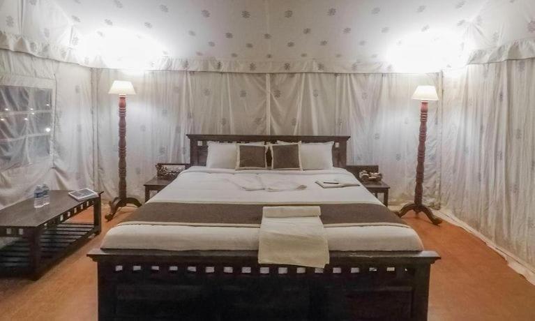 Golden Sandstone Hotel Desert Safari Camp Jaisalmer Εξωτερικό φωτογραφία