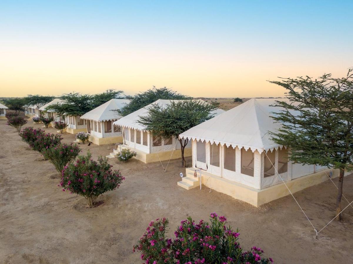 Golden Sandstone Hotel Desert Safari Camp Jaisalmer Εξωτερικό φωτογραφία